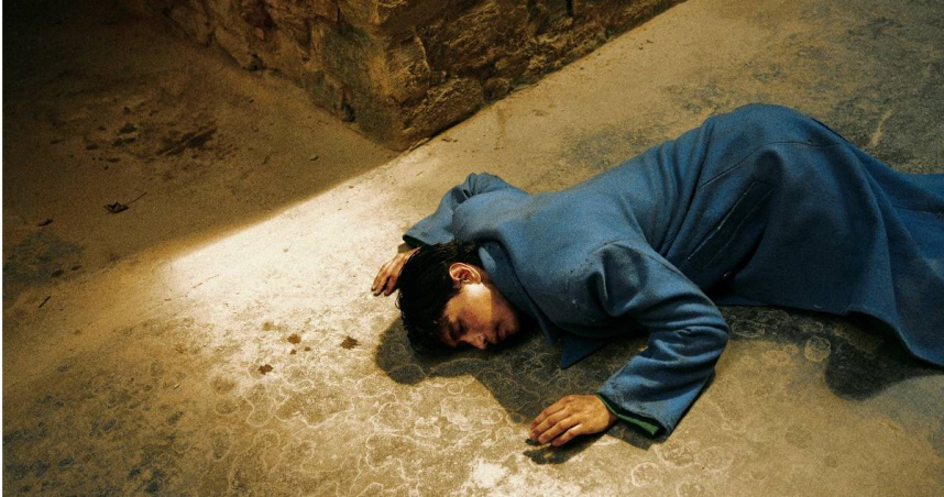 柏霖將推出新專輯，新歌〈好像被一隻箭矢跟蹤〉是關於自我價值的追尋。（圖／索尼音樂提供）