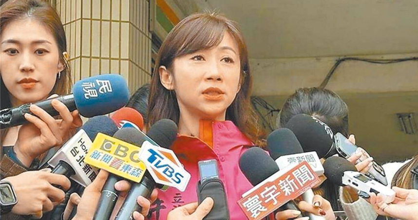 台北市工務局公園處規畫委外修護路燈，職工憂心工作權益受損向議員許淑華陳情，許6日在議會提案要求市府重新規畫方案，確保職工不受委外影響。（圖／報系資料照）