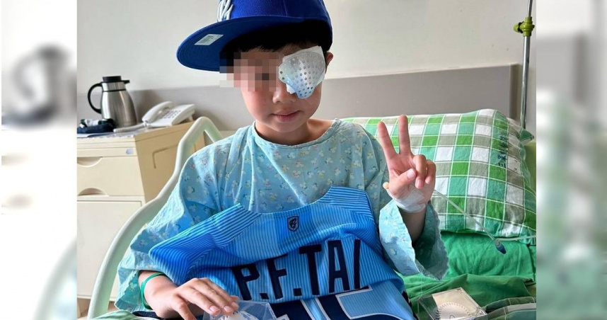 有小球迷去新莊棒球場看富邦悍將對上中信兄弟的比賽，第二局上遭界外球擊中，緊急送醫治療。富邦悍將球團也承諾，會負擔小球迷所有醫療理賠。（圖／翻攝畫面）