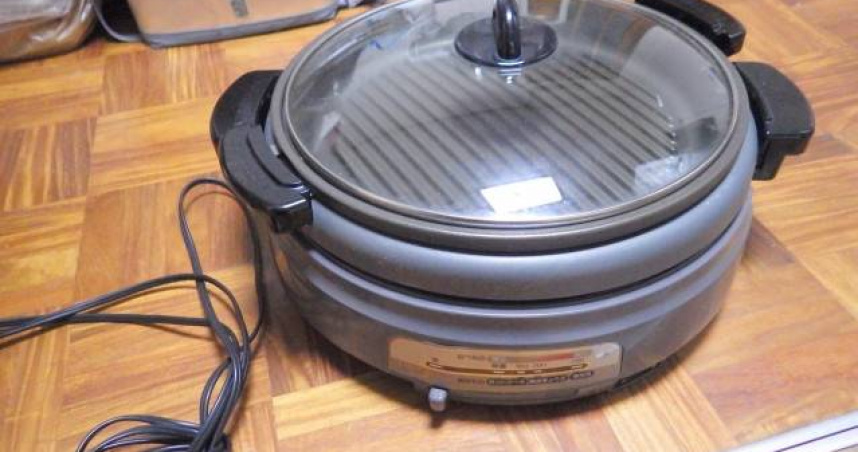 北市一名環保局清潔隊員，把民眾丟棄的電鍋送給拾荒婦，結果遭到檢舉。（示意圖／翻攝自photoAC）