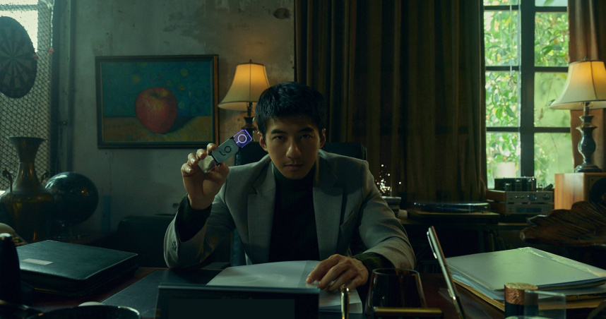 傅孟柏飾演關鍵角色揭開劇中奇幻設定。（圖／樂波時代）