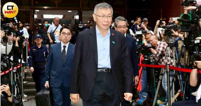 京華城弊案今日一審宣判，前台北市長柯文哲遭重判17年，沒收金額高達千萬元。（圖／方萬民攝）