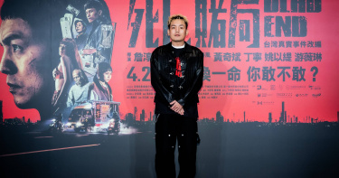 春風在《死亡賭局》獻出螢幕初吻。（圖／英傑哆影業提供）