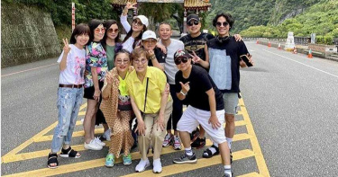 陳美鳳喜迎64歲生日 藍心湄、盧廣仲陪遊花東