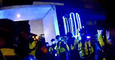台中夜店糾紛頻傳 整排警察站崗防滋事