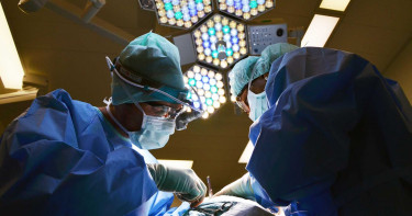 視網膜壞死出血!醫安排愛滋病篩檢…他:已經中了