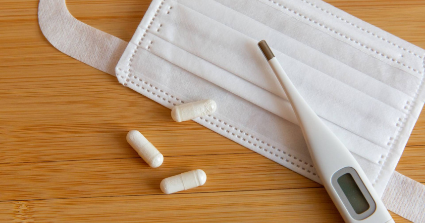 台中小兒科醫師施勝桓表示，近期門診中，呼吸道患者明顯增多，每10人就有一半疑感染新冠。（示意圖／翻攝自photoAC）