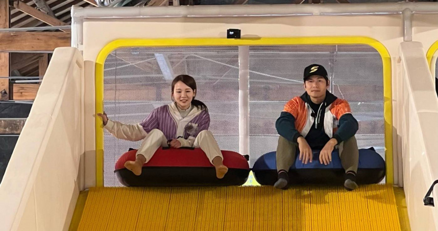 林莎（左）上《飢餓遊戲》，和孫協志一起挑戰。（圖／中視提供）