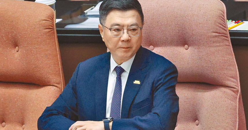 行政院長卓榮泰27日出席立法院院會施政總質詢，就塑膠袋供應與物價穩定議題回應立委提問。（圖／報系資料庫）