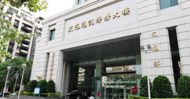 雖然立場不同 但新聞路上有你們真好