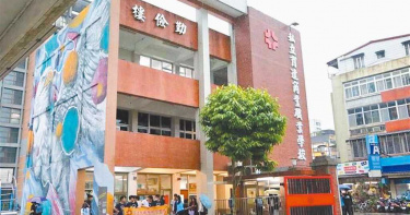 剛改名「普林思頓」...小學部招生只來1人 老師又爆校長惡意關科