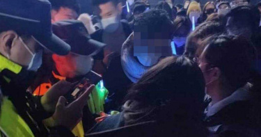 天網有在抓!五月天演唱會「歌迷遭警帶走」 相信音樂:是自主健康管理者