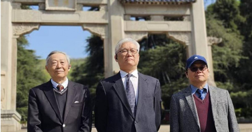 國民黨副主席夏立言（中）將代表國民黨出席第8屆「哥本哈根民主高峰會」，並預計訪問倫敦、布魯塞爾等地。（圖／報系資料照）