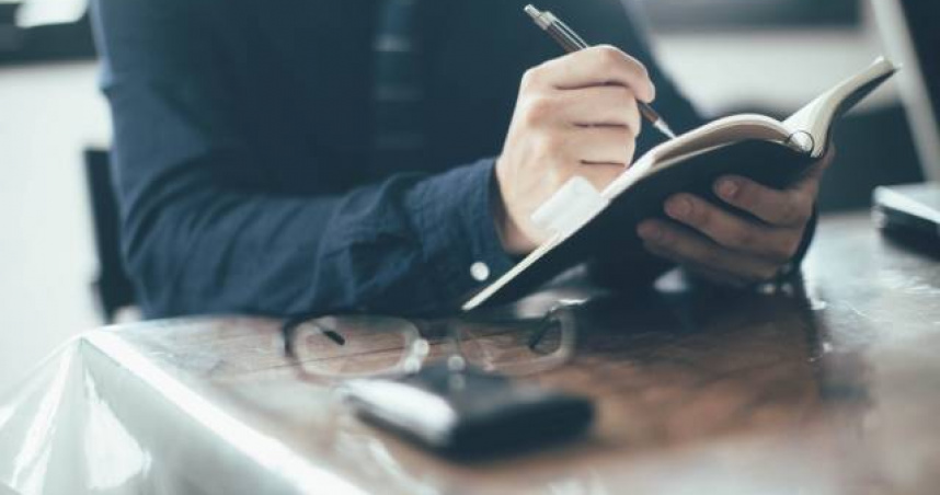 山西一間電子公司的員工下班途中出車禍，公司卻不認工傷拒絕賠償。（示意圖／翻攝自photoAC）