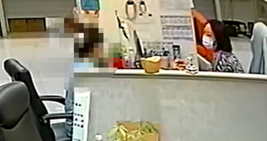 義務人發現其銀行帳戶遭凍結，旋即至士林分署繳清全數欠款。（圖／士林分署提供）