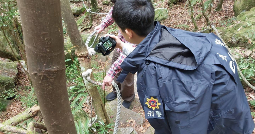 鳶嘴山步道引導繩遭蓄意破壞，林業保育署臺中分署籲請山友提高警覺。（圖／林業保育署臺中分署提供）