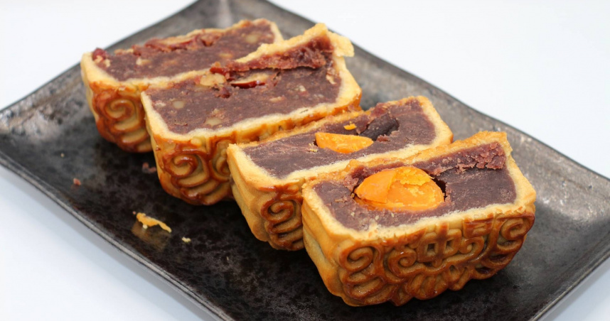 許睿涵提醒，月餅由碳水化合物與油脂組成，1天可以當成1次正餐食用。（示意圖／photoAC）
