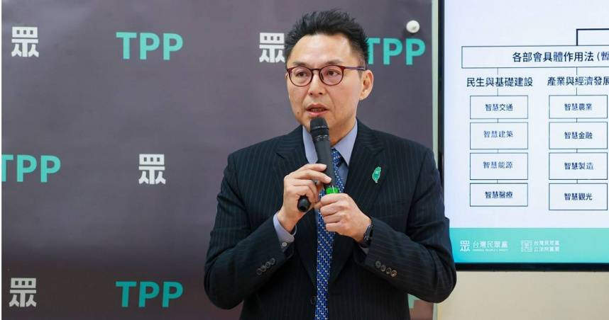 民眾黨團幹事長洪毓祥反駁衛福部長石崇良對長者健保費補助的財政疑慮，主張由中央年度預算負擔相關經費，並表示民眾黨團仍在研議普發現金2萬元的後續投票立場。（圖／民眾黨團提供）