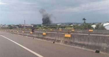 新竹墜機/新竹空軍基地直升機墜毀 火勢撲滅現場搜救中