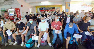 嘉義新兵入伍「隱瞞接觸史」!進營區才坦承...同車30名役男隔離14天