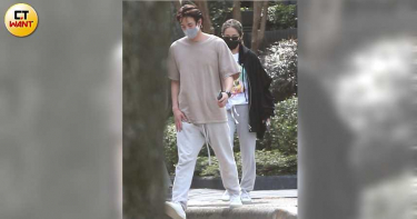 【天后出巡1】蕭亞軒揪鮮肉男友作陪 情人節出巡曬愛
