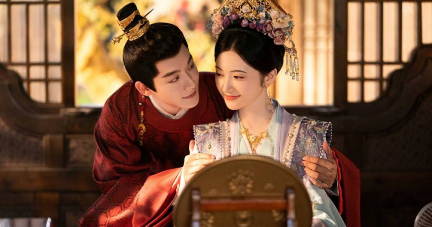 《似錦》張晚意（左）和景甜搭檔，被讚是「天選CP」。（圖／愛爾達電視）