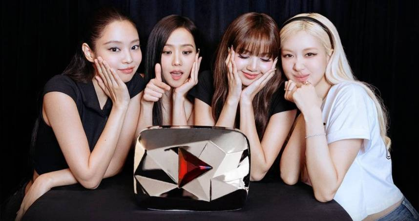 BLACKPINK出道10週年！4成員合體遭嫌互動少　Jisoo急道歉