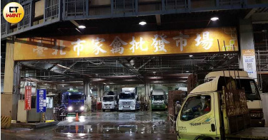 違法市場2/無限上綱? 市府辯「附屬設施」屠宰雞鴨不違法