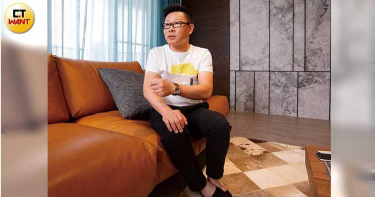 異材拼接賺億把3/遭遇建商跳票負債及母親跌倒驟世 兼差打工照顧臥床父親十年如一日