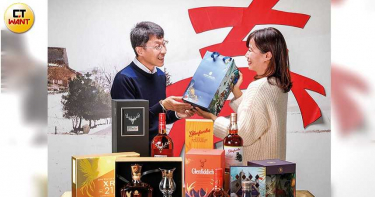 【尊貴不貴1】喜氣包裝討吉利 酒商推春節禮盒拚買氣