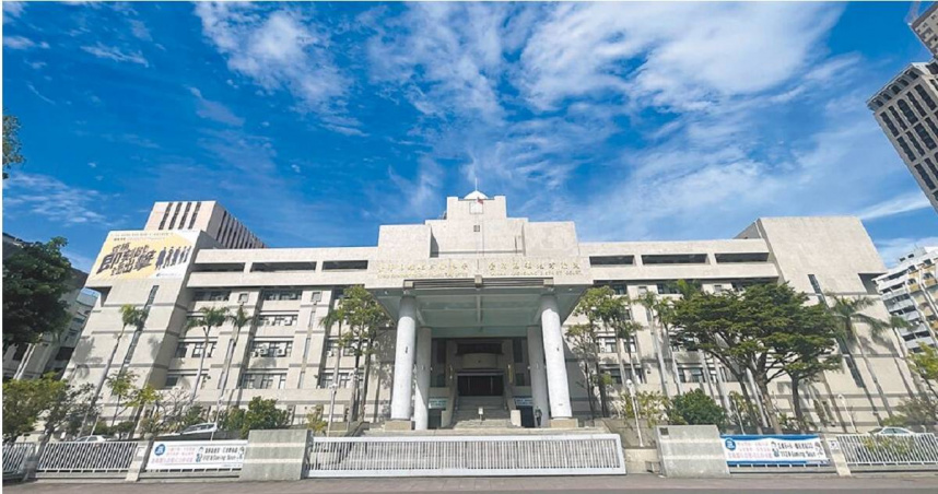 高雄地檢署指揮偵辦中鋼構回扣弊案，查出工程師謝佰祿為首的工程團隊，利用職務之便收回扣超過1.3億元，雄檢偵結起訴11人。（圖／本報資料照片）