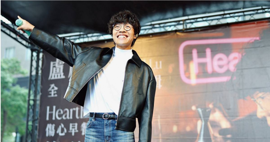盧廣仲回到家鄉台南舉辦簽唱會。（圖／添翼創越工作室提供）