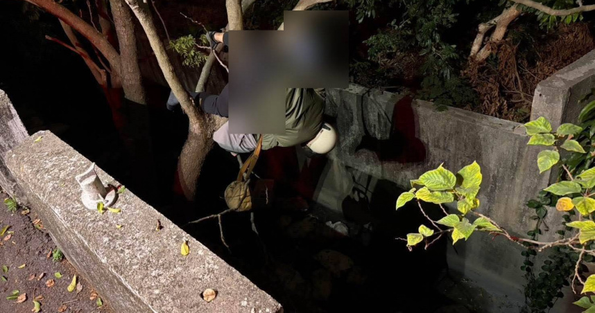 彰化昨晚發生離奇車禍。（圖／翻攝記者爆料網）