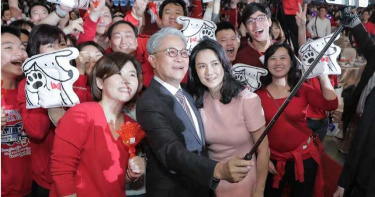 豪門叔姪鬥1/拱彭雪芬代打 黑馬吳東昇、吳東進強攻新光三越內幕