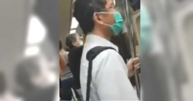 色醫師捷運襲胸OL被抓包 下跪道歉求原諒也嘸效