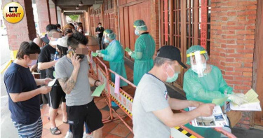 外媒分析台灣「檢測太少」與各國想法相違背 陳宜民爆料:雙北堅持才設快篩站