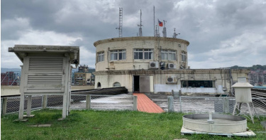基隆氣象站地理位置特殊，觀測上易形成對照組。（圖／中央氣象局提供）