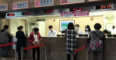 快訊/武漢肺炎台灣確診首例 女台商主動告知機場隔離
