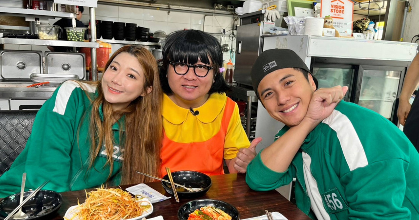 依依（左起）、納豆、曾子余扮《魷魚遊戲》角色前進韓國。（圖／TVBS提供）