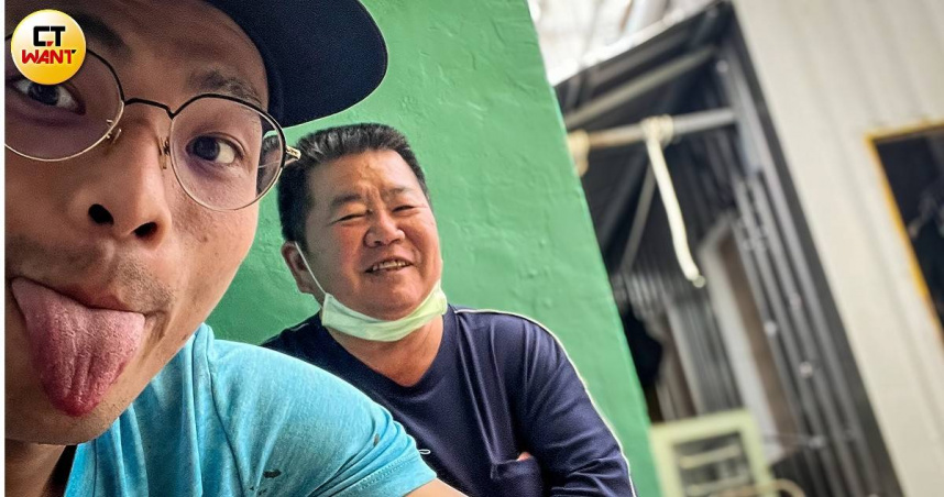 阿修與前地主親如家人，無妻無子的前地主罹患帕金森氏症時，甚至是由阿修帶去看病，沒想到地主換人後，前地主卻人間蒸發。（圖／投訴人提供）