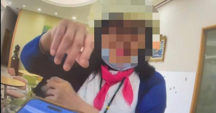 警方查證時意外發現溫婦遭到通緝。（圖／翻攝照片）