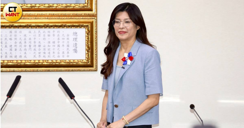 國民黨主席選舉今天出爐，候選人鄭麗文發表勝選談話。（圖／方萬民攝）