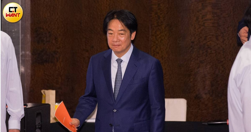 總統賴清德表示，年金改革不能走回頭路，在野黨修法恐影響世代公平與國家財政永續，呼籲重新審議相關法案。（圖／CTWANT攝影組）