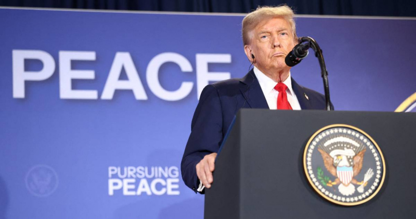 川普證實將在這一兩天內與伊朗進行第二輪談判。（圖／達志／路透社）