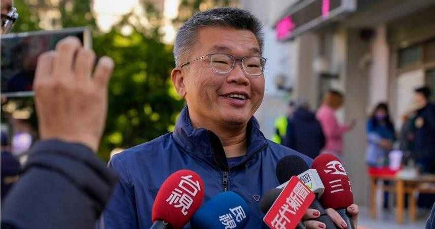 國務機要費遭立法院刪凍，影響總統府原訂庇護工場中秋禮盒採購計畫，蔡其昌宣布個人與民進黨立院黨團合計捐出25萬元協助認購。（圖／翻攝自蔡其昌臉書）