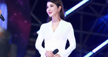 陳美鳳澎湖開唱 湧入近萬名歌迷