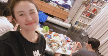 金鐘獎盃放地上遭酸 Sandy反嗆:關你們什麼事