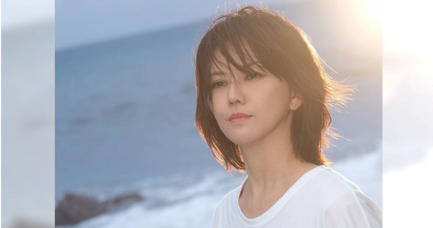 孫燕姿新單曲〈日落〉於今（17）日數位上架、MV同日上線。（圖／Make Music提供）