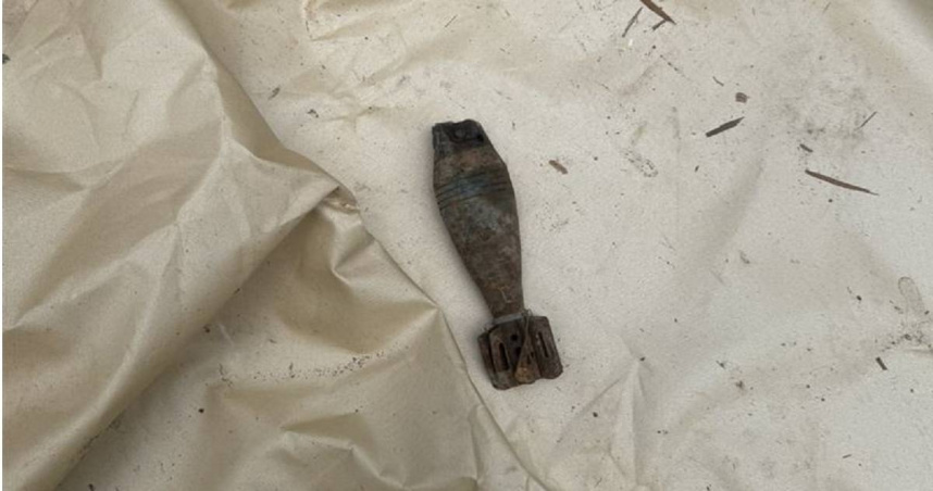 北市中山區工地挖出迫擊砲。（圖／翻攝畫面）