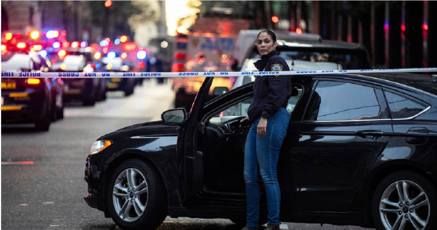 曼哈頓中城區1棟辦公大樓驚傳槍響。（圖／達志／美聯社）